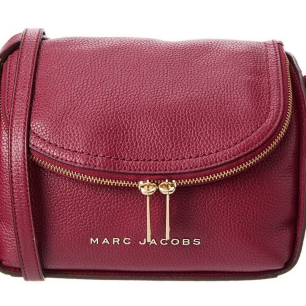 Marc Jacobs Groove Deep Red Pomegranate Leather Crossbody Bag